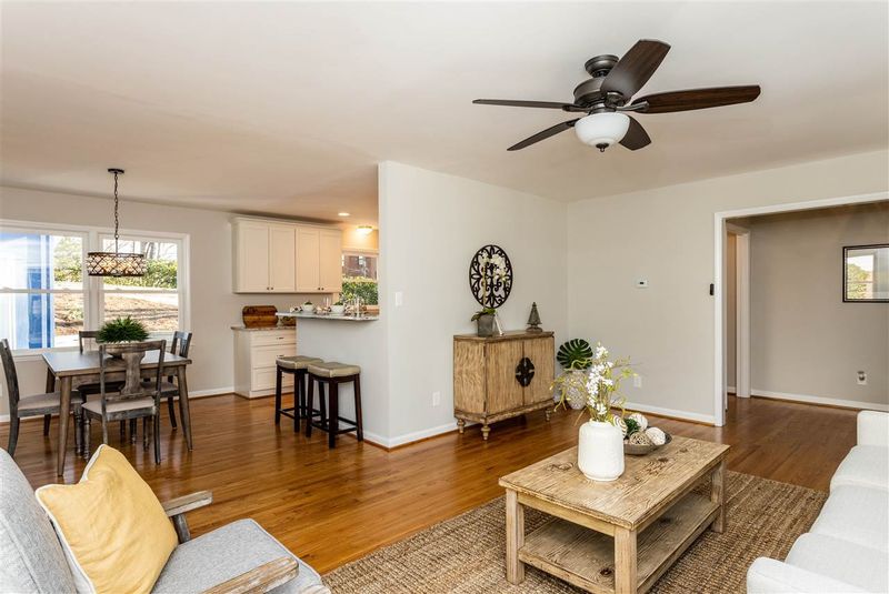 317 E Millbrook Rd, Raleigh, NC 27609