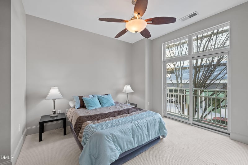 317 Morgan St #215, Raleigh, NC 27601