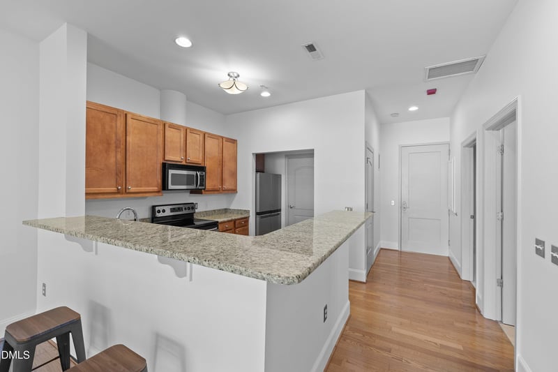 317 Morgan St #215, Raleigh, NC 27601