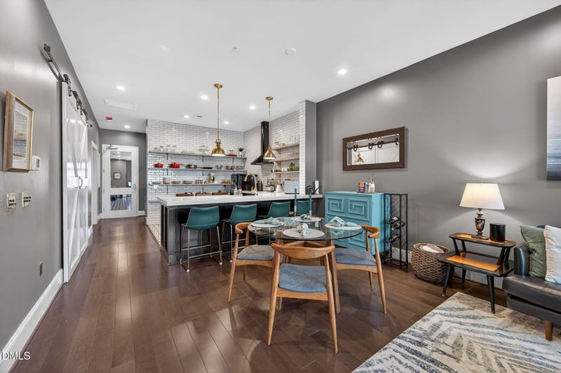 317 Morgan St #305, Raleigh, NC 27601