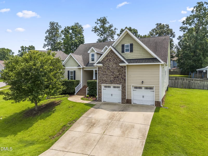 317 Nelson Ln, Clayton, NC 27527