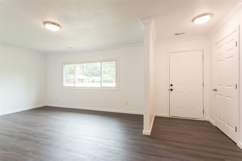 317 Omega Rd, Durham, NC 27712