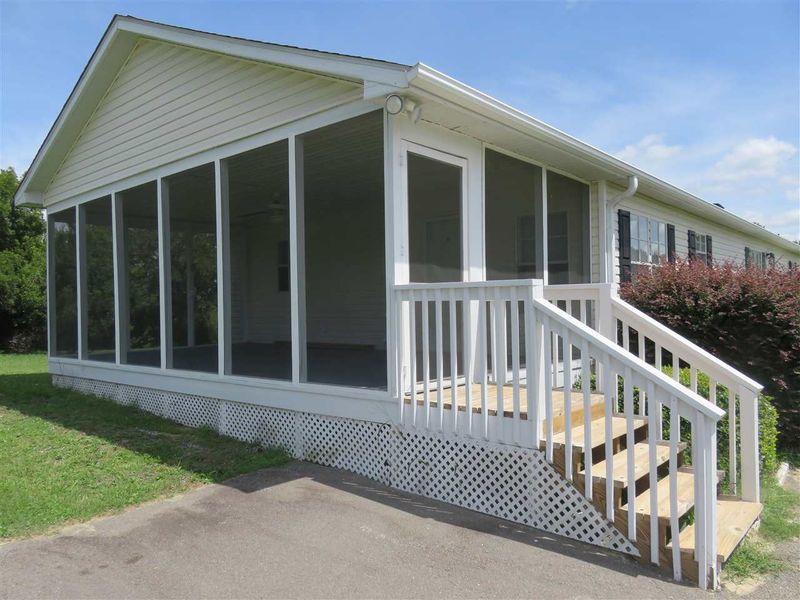 317 Sabre Dr, Sanford, NC 27332
