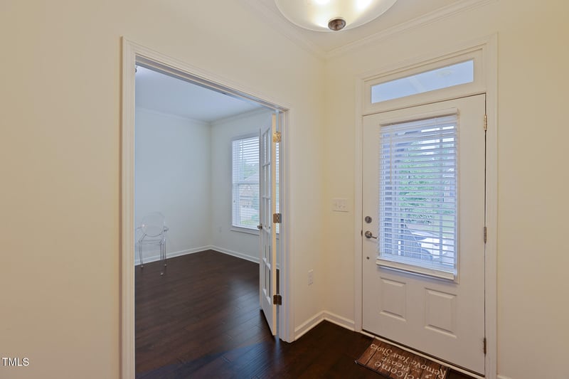 317 Springhurst Ln, Cary, NC 27511