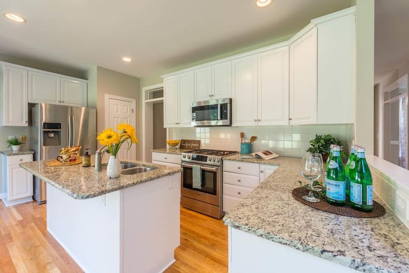 317 Sunset Creek Cir, Chapel Hill, NC 27516