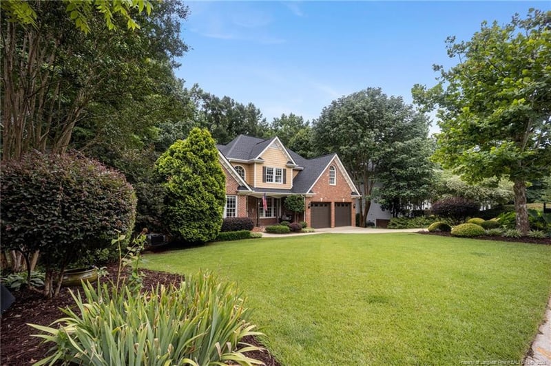 317 Sunset Grove Dr, Holly Springs, NC 27540