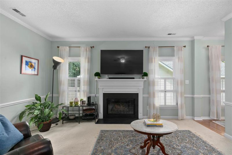 317 Wax Myrtle Ct, Cary, NC 27513