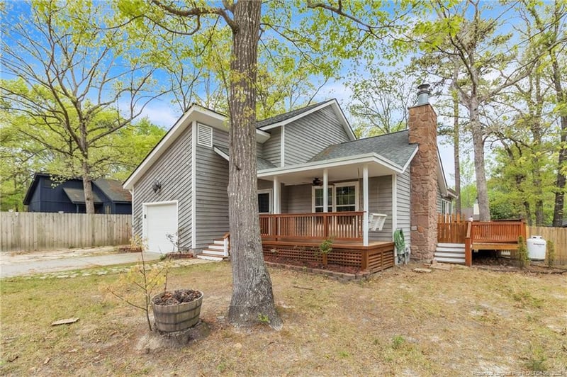 317 Whipple Tree Ln, Fayetteville, NC 28314