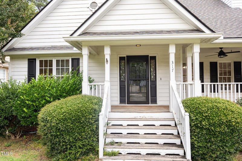 317 Yellow Poplar Ave, Wake Forest, NC 27587