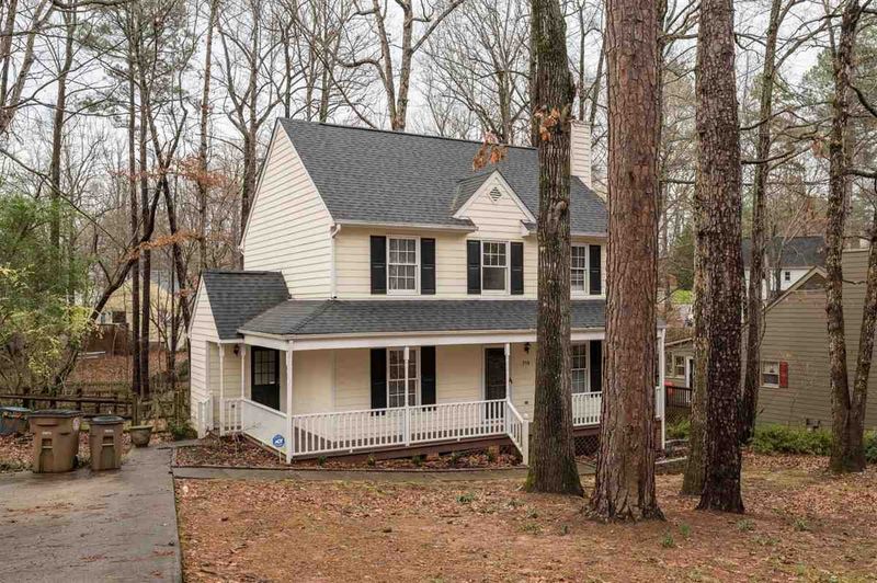318 Amherst Creek Dr, Wake Forest, NC 27587