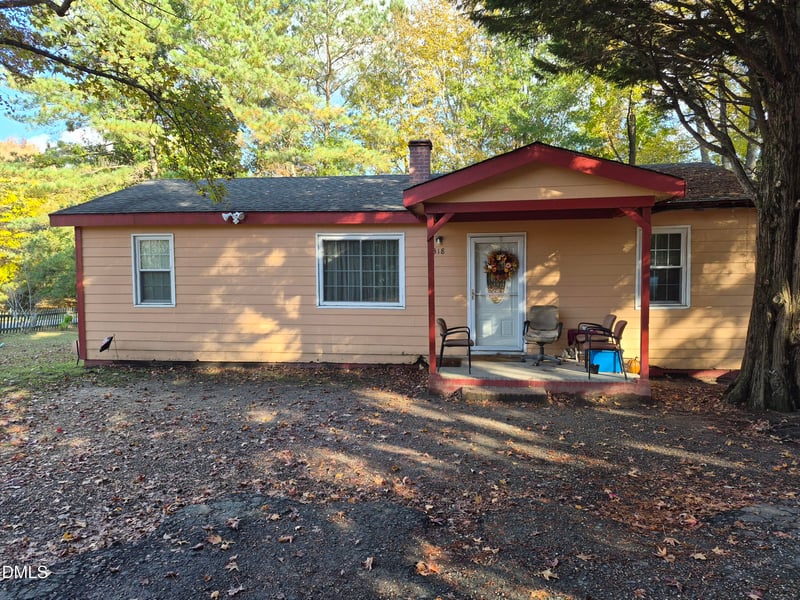 318 Blalock St, Holly Springs, NC 27540