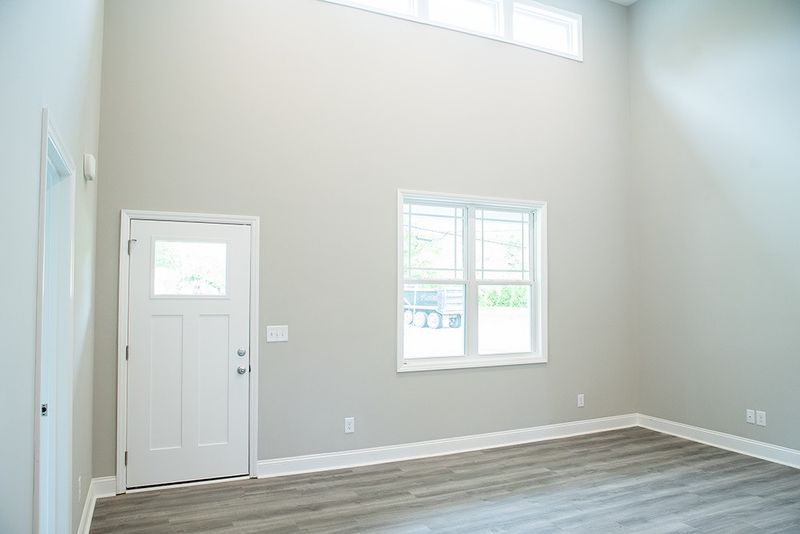 318 Chub Lake St, Roxboro, NC 27573