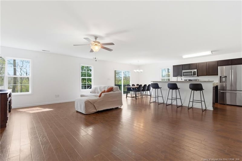 318 Coleridge Dr, Dunn, NC 28334