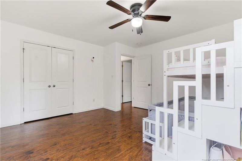 318 Coleridge Dr, Dunn, NC 28334