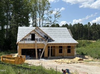 318 Danube Dr, Zebulon, NC 27597