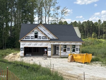 318 Danube Dr, Zebulon, NC 27597