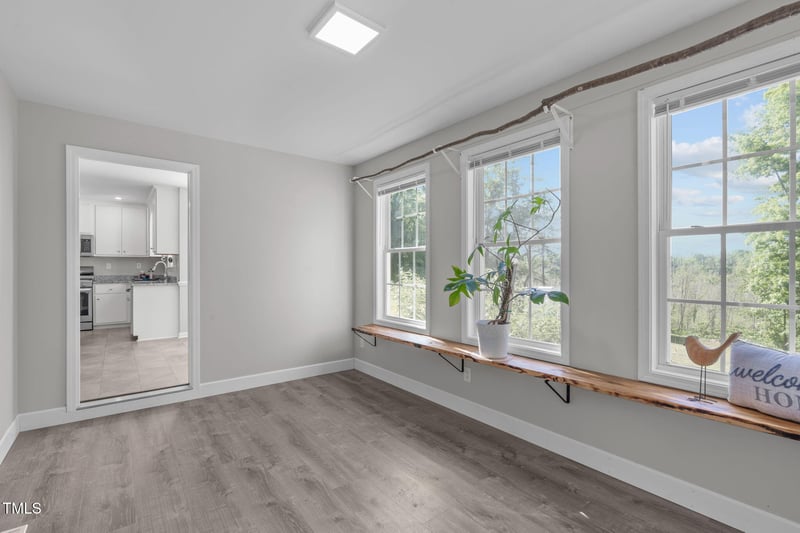 318 Duck Pond Ln, Clayton, NC 27520
