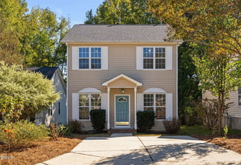 318 Glaston Ct, Apex, NC 27502