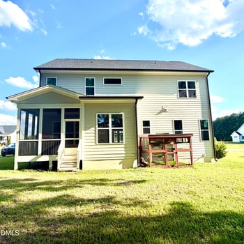 318 Lambert Ln, Fuquay Varina, NC 27526