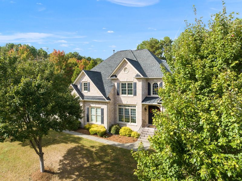 318 Lantern Ridge Ln, Cary, NC 27519