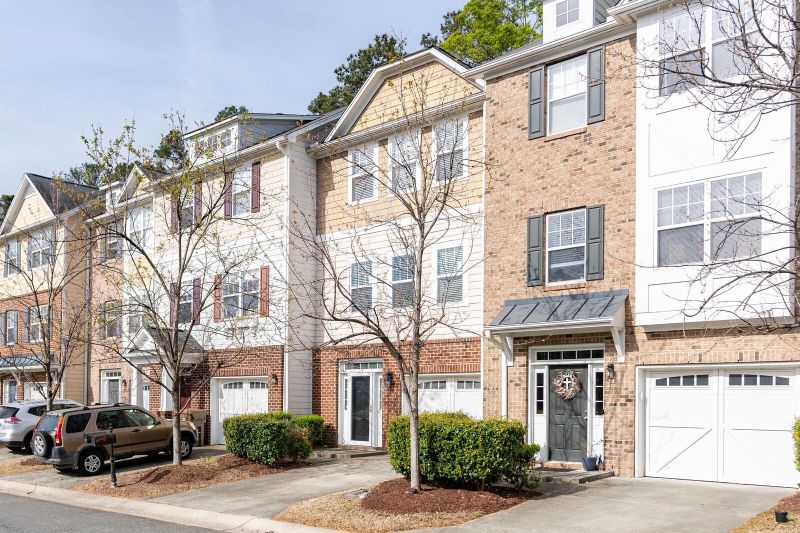 318 Linden Park Ln, Cary, NC 27519