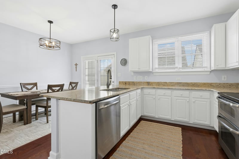 318 Madison Grove Pl, Cary, NC 27519