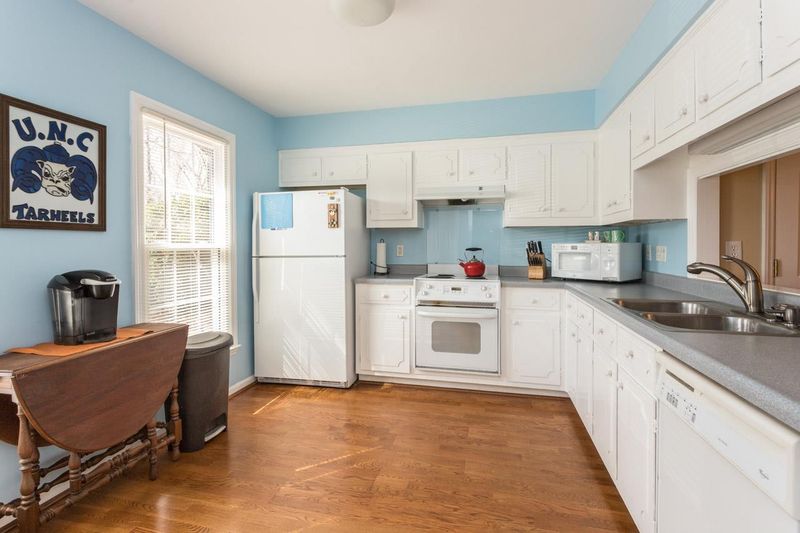 318 Mccauley #2, Chapel Hill, NC 27516