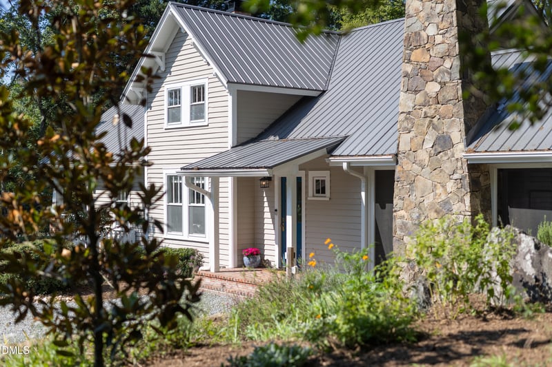 318 W Queen St, Hillsborough, NC 27278