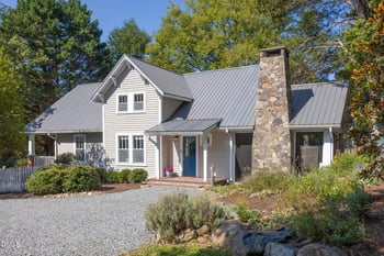 318 W Queen St, Hillsborough, NC 27278