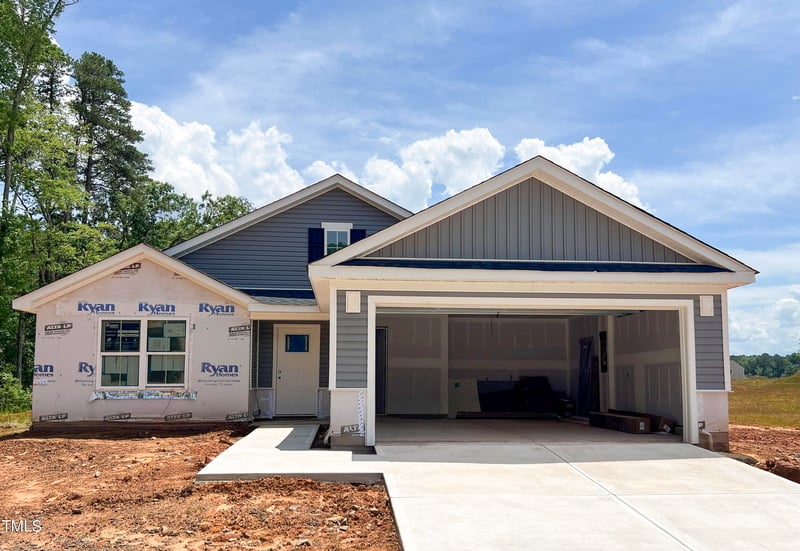 318 Rothbury Ct, Sanford, NC 27330