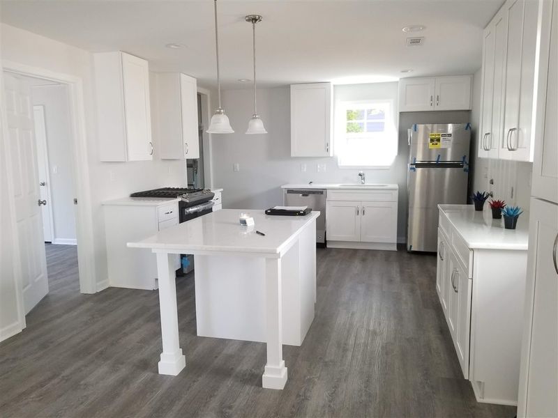 318 S Tarboro St, Raleigh, NC 27610