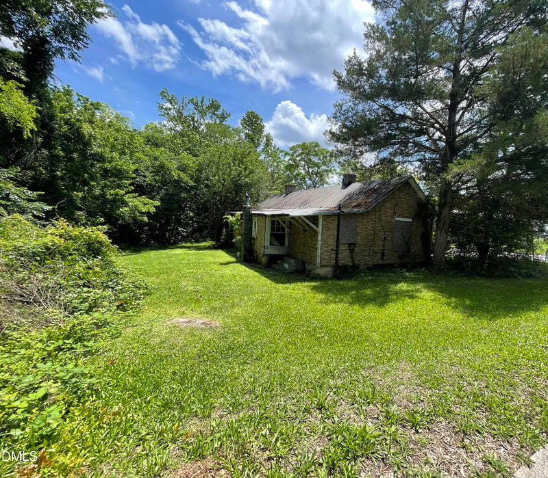 318 Walker St, Roxboro, NC 27573