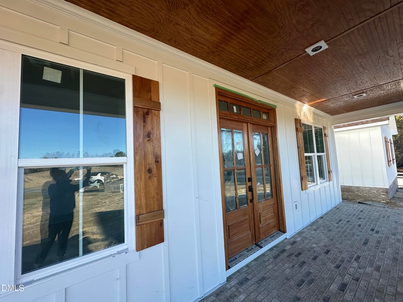 3180 Oakridge River Rd, Fuquay Varina, NC 27526