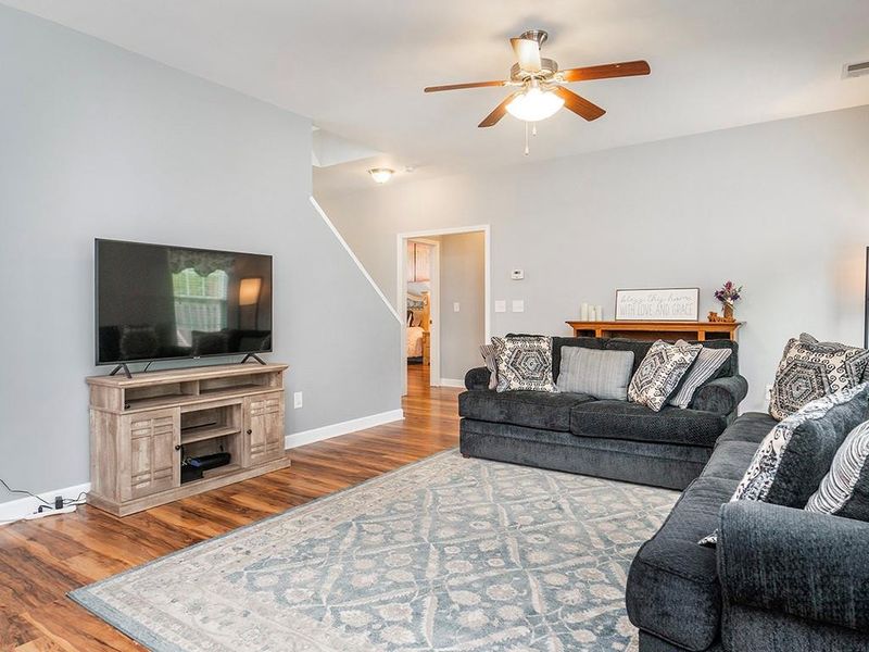 3181 Diana Cir, Burlington, NC 27215