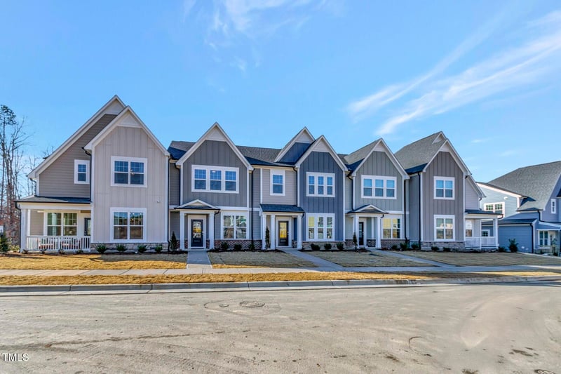 3181 Mission Olive Pl #346, New Hill, NC 27562