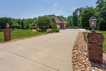 3189 Mattie Florence Dr, Graham, NC 27253