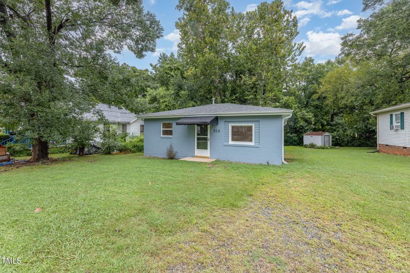 319 Cates Ave, Burlington, NC 27215