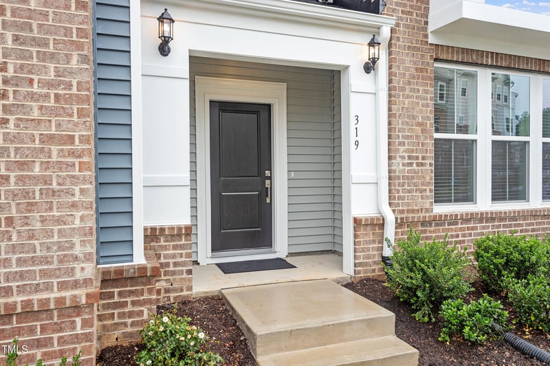 319 Chesapeake Commons St #103, Garner, NC 27529