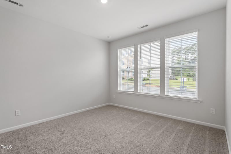 319 Chesapeake Commons St #103, Garner, NC 27529