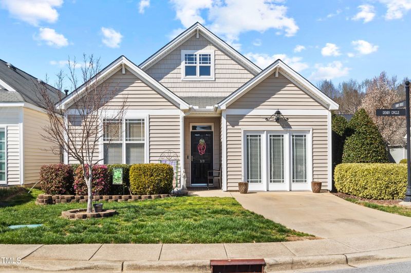 319 Denby Cir, Clayton, NC 27527