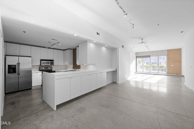 319 Fayetteville St #210, Raleigh, NC 27601