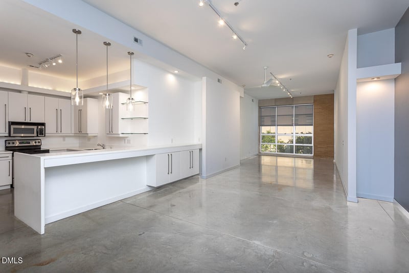 319 Fayetteville St #405, Raleigh, NC 27601