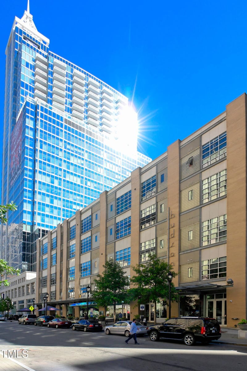 319 Fayetteville St #409, Raleigh, NC 27601