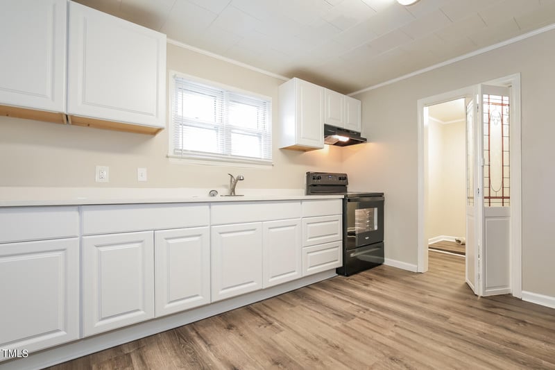 319 Hall Ave, Burlington, NC 27217