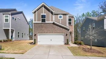 319 Joneshaven Dr, Fuquay Varina, NC 27526