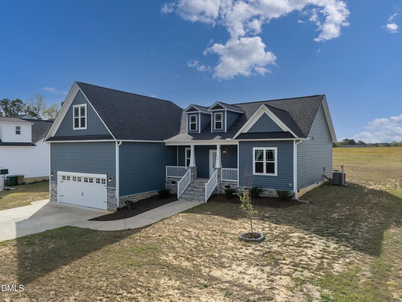 319 Lowery Ln, Benson, NC 27504