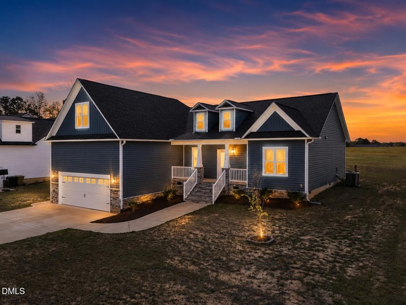 319 Lowery Ln, Benson, NC 27504