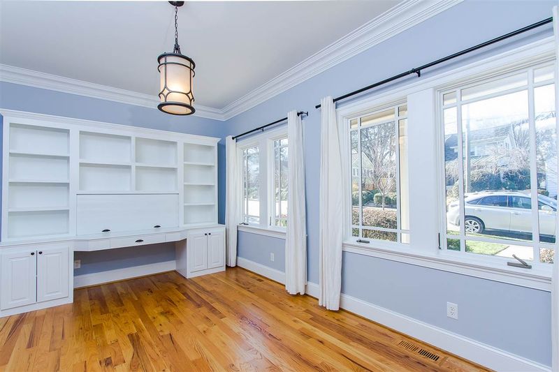 319 Perry St, Raleigh, NC 27608