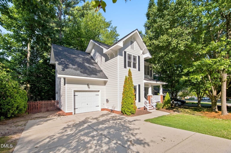 319 Pine Nut Ln, Apex, NC 27502