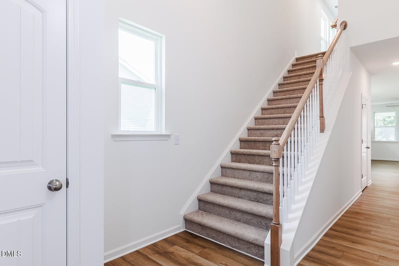 319 Providence Creek Dr, Fuquay Varina, NC 27526